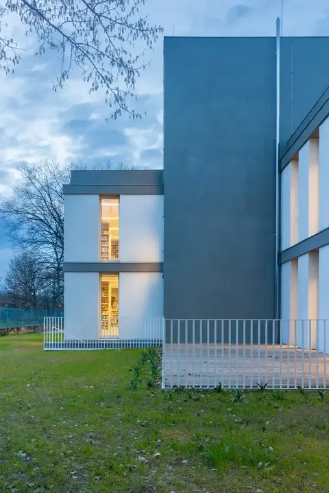 Chodov: Přestavba bývalé výrobny knedlíků na městskou knihovnu