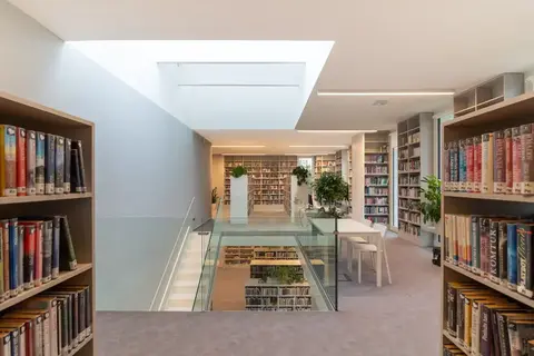 Chodov: Přestavba bývalé výrobny knedlíků na městskou knihovnu