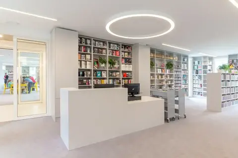 Chodov: Přestavba bývalé výrobny knedlíků na městskou knihovnu