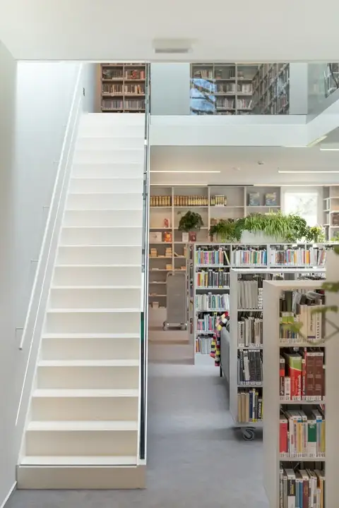 Chodov: Přestavba bývalé výrobny knedlíků na městskou knihovnu