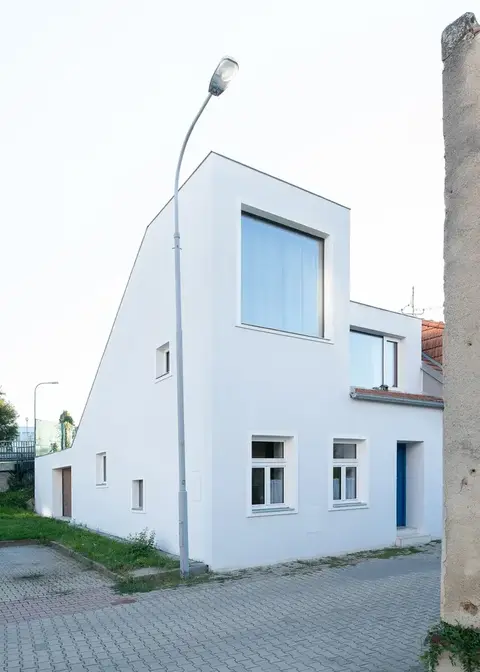 Desátková: Renovace rodinného domu v Brně