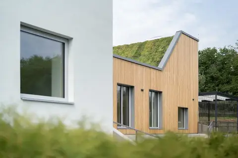 Suchomasty: Přestavba a přístavba mateřské školy v CHKO Český kras