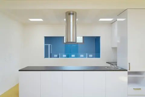 Suchomasty: Přestavba a přístavba mateřské školy v CHKO Český kras