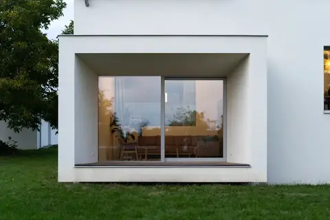 Život: Renovace rodinného domu ve Staré Huti na ulici Krásný život