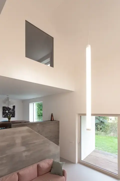 Život: Renovace rodinného domu ve Staré Huti na ulici Krásný život